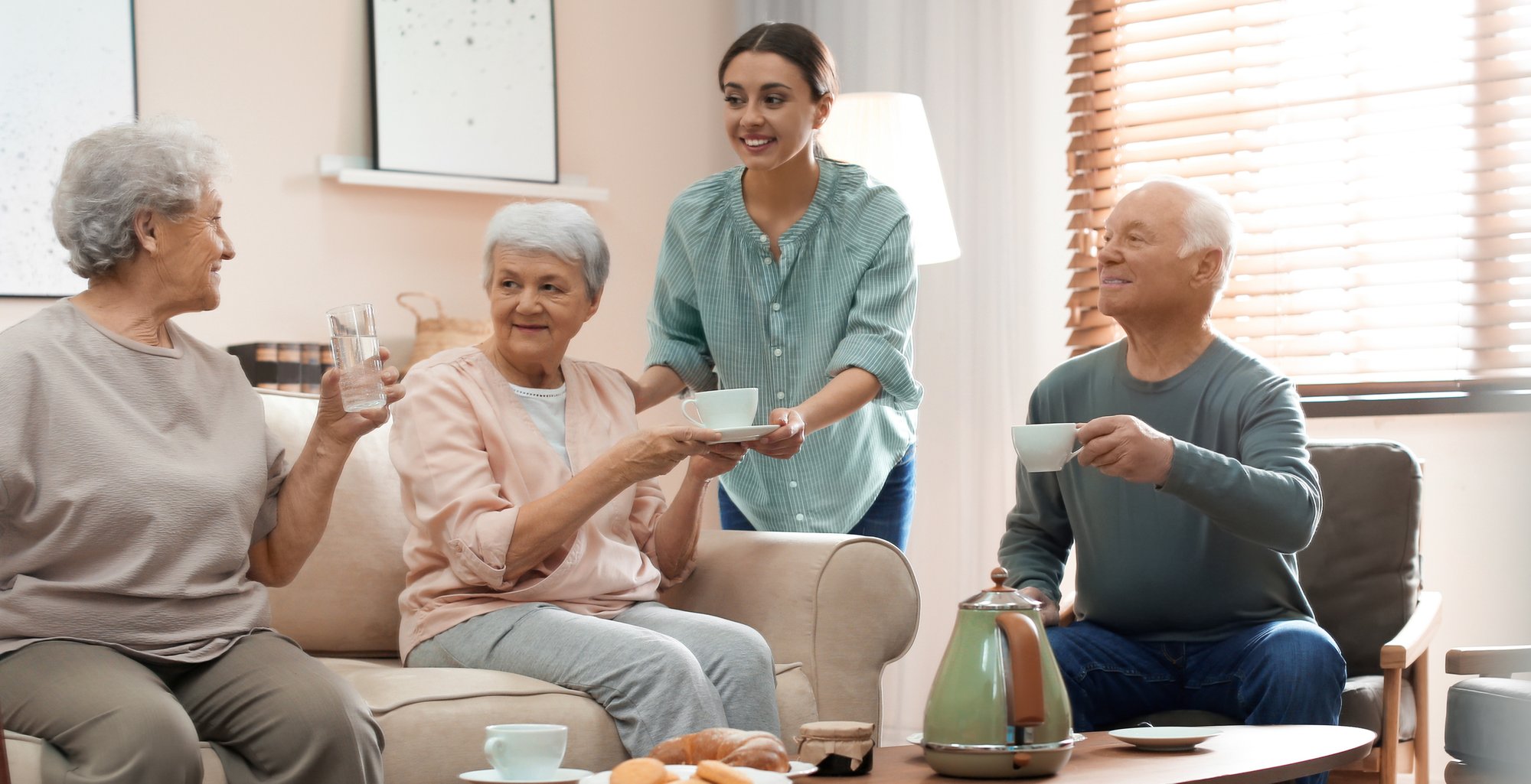 Senior Living _ AdobeStock_321129696